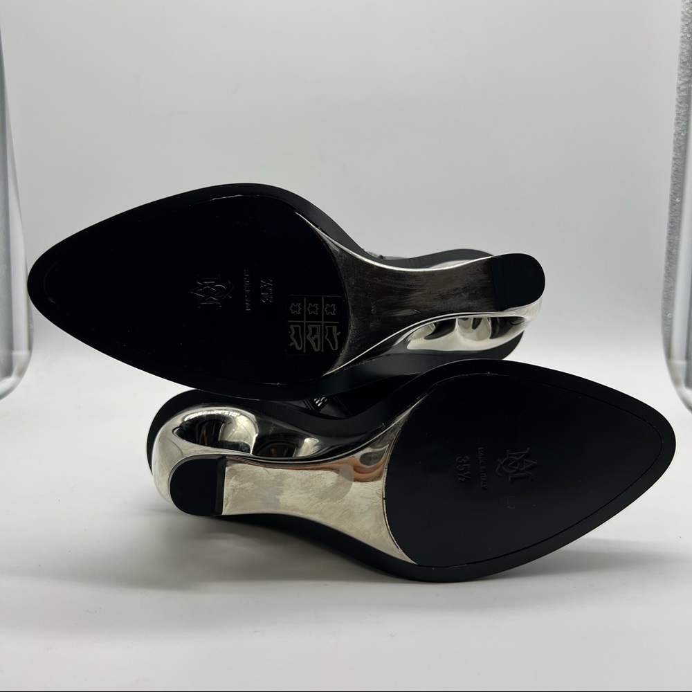 Alexander McQueen heeled booties - Picture 7 of 9
